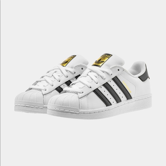 Men/YOUTH Superstar Black & White 3 Stripe Adidas - Picture 2 of 8